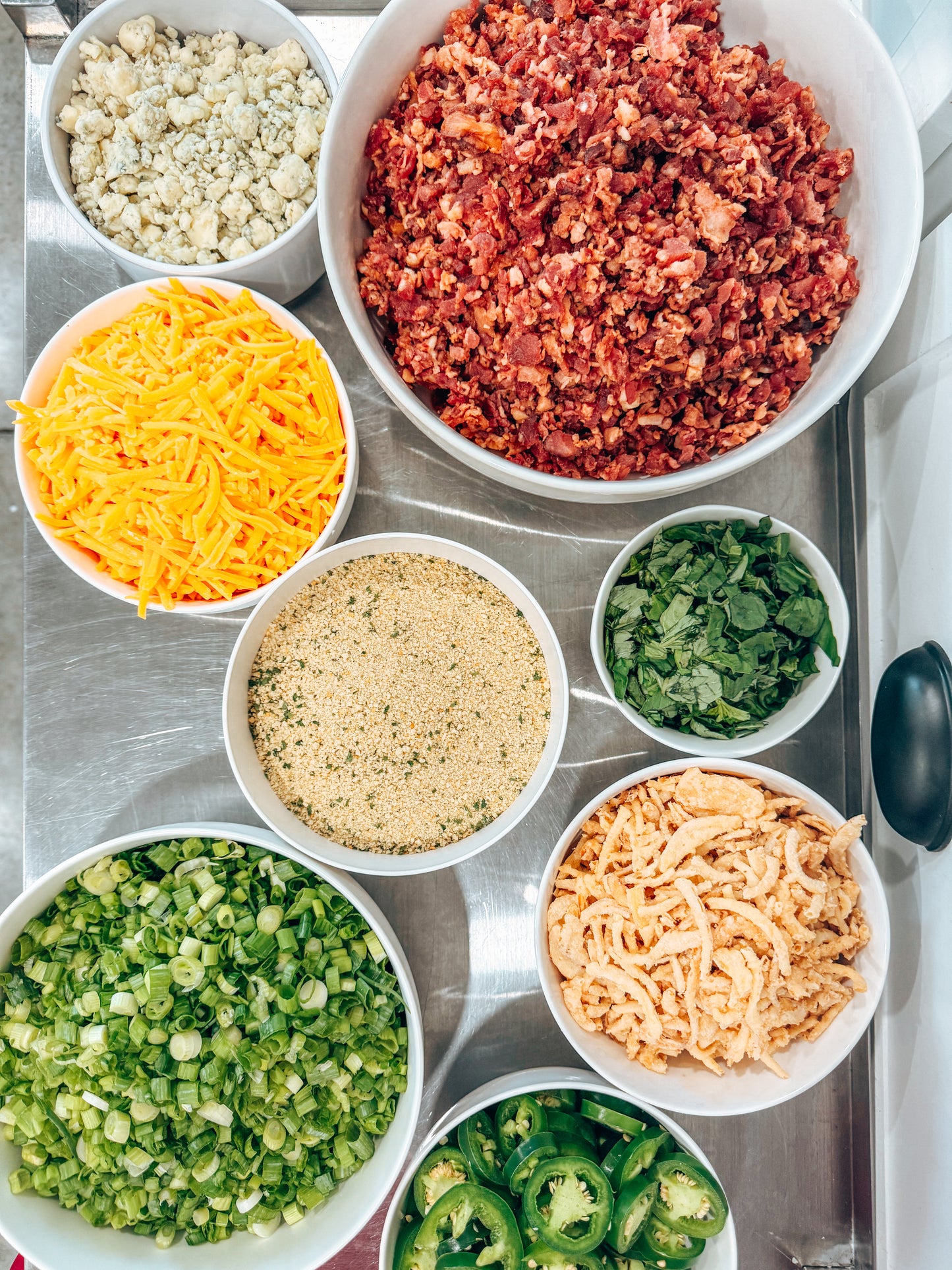 Mac + Cheese Bar | Serves 20