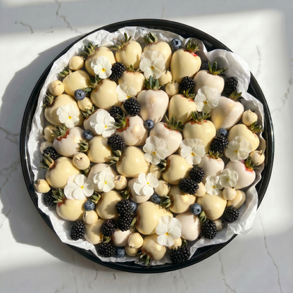 The Cottage Berry Tray
