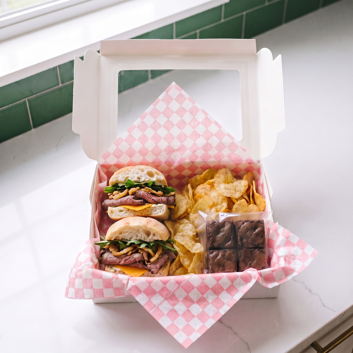 The Signature Lunch Box