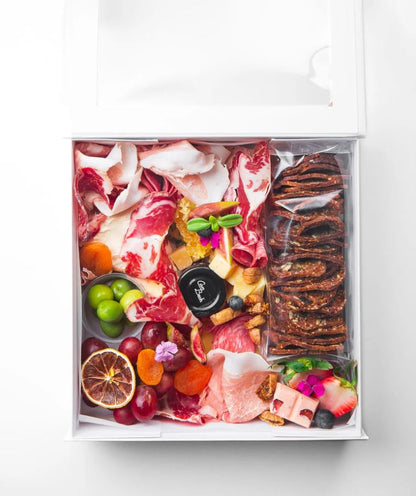 Medium Lux Charcuterie Box | Holiday Gifts