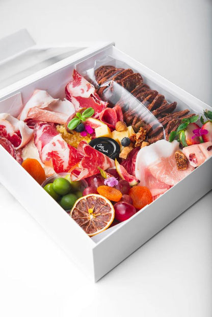 Medium Lux Charcuterie Box | Holiday Gifts